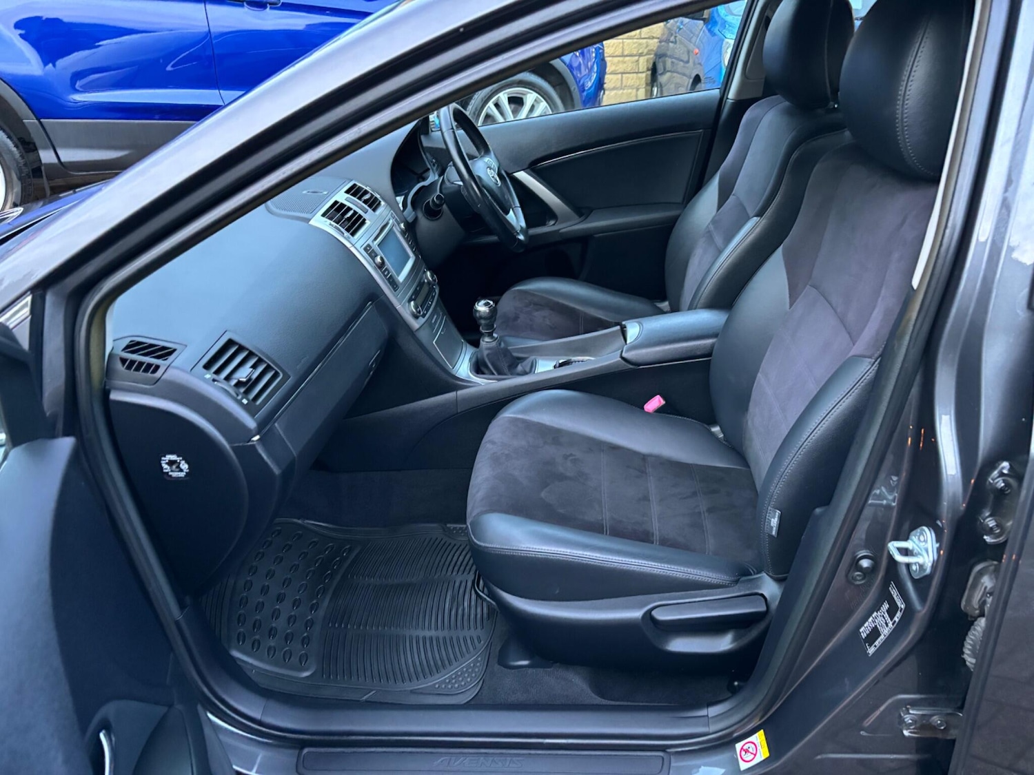 Used Toyota Avensis 2015 for sale - 75658567: Photo 27