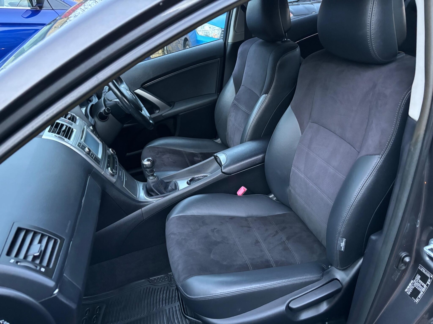 Used Toyota Avensis 2015 for sale - 75658567: Photo 28