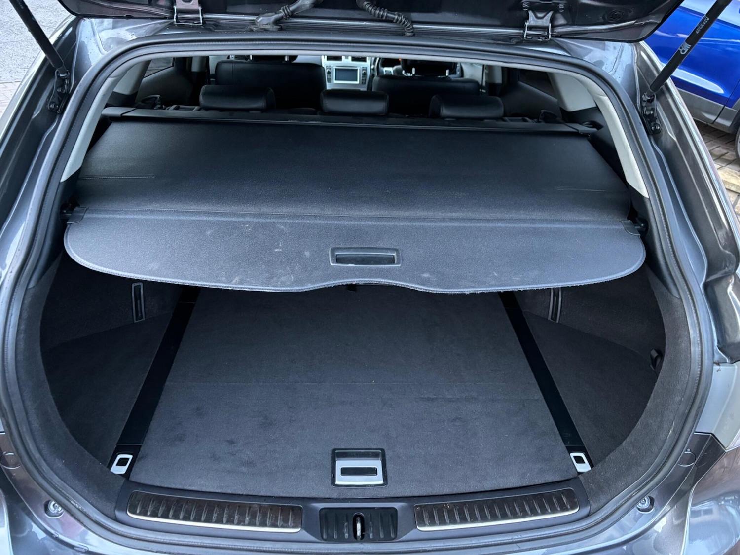 Used Toyota Avensis 2015 for sale - 75658567: Photo 33