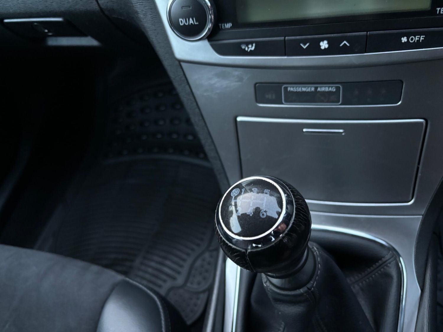 Used Toyota Avensis 2015 for sale - 75658567: Photo 47