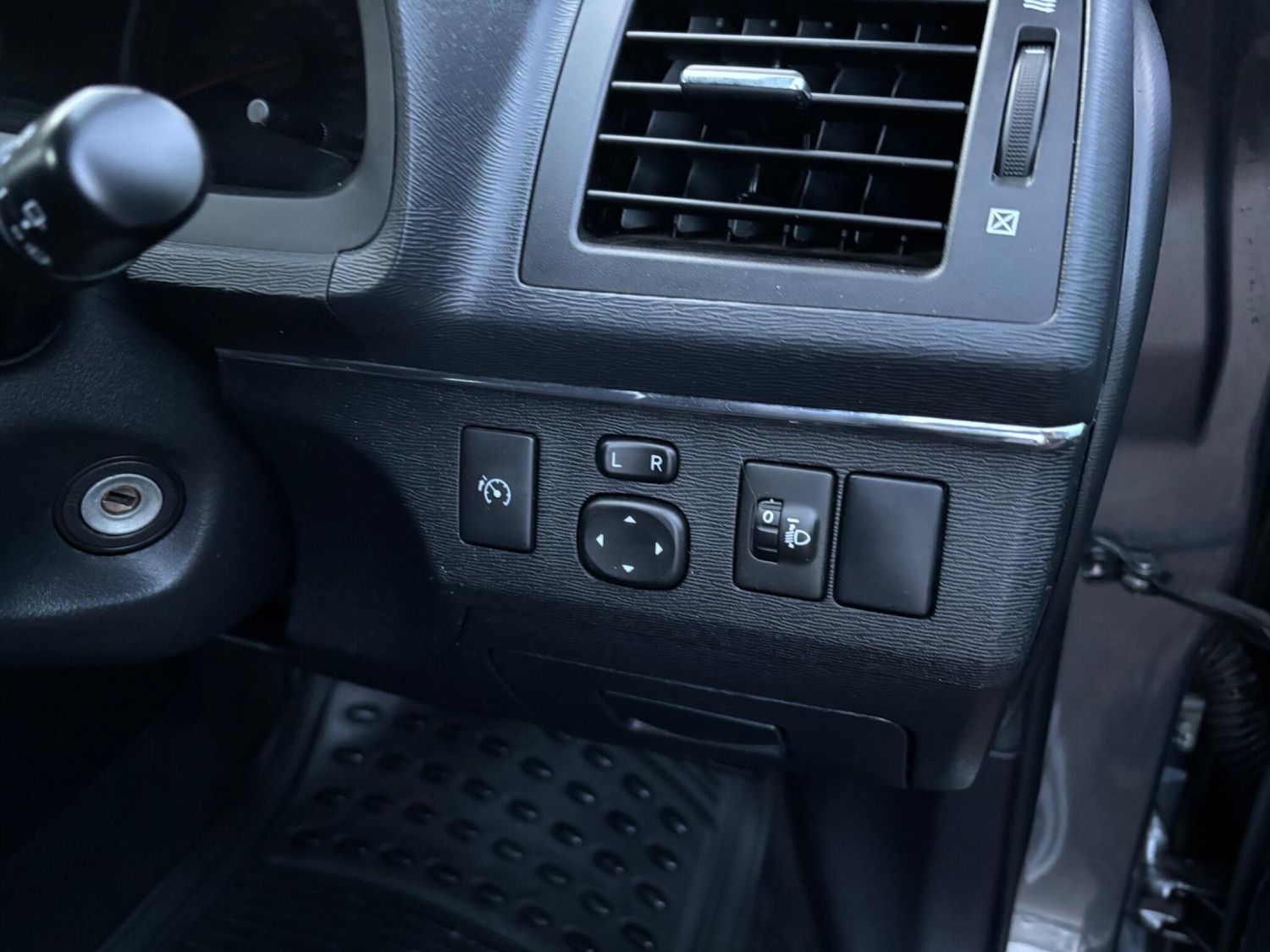 Used Toyota Avensis 2015 for sale - 75658567: Photo 48