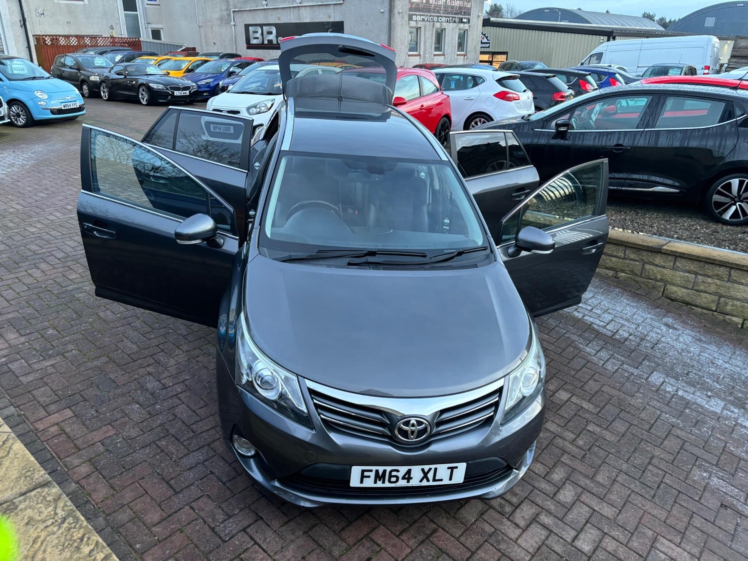Used Toyota Avensis 2015 for sale - 75658567: Photo 73