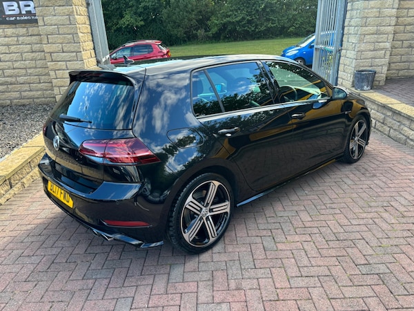 Used Volkswagen Golf 2017 for sale - 75351284: Photo 12
