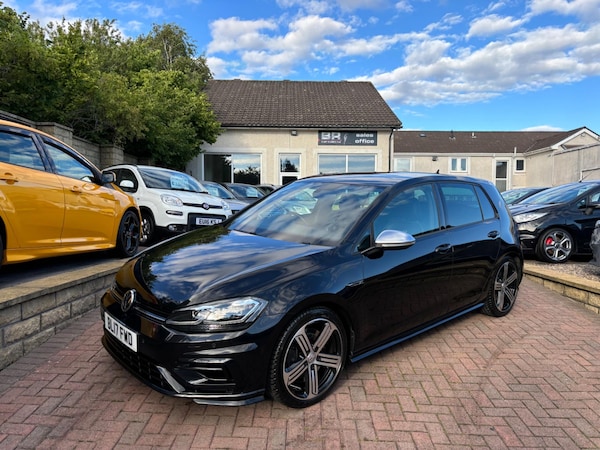 Used Volkswagen Golf 2017 for sale - 75351284: Photo 1