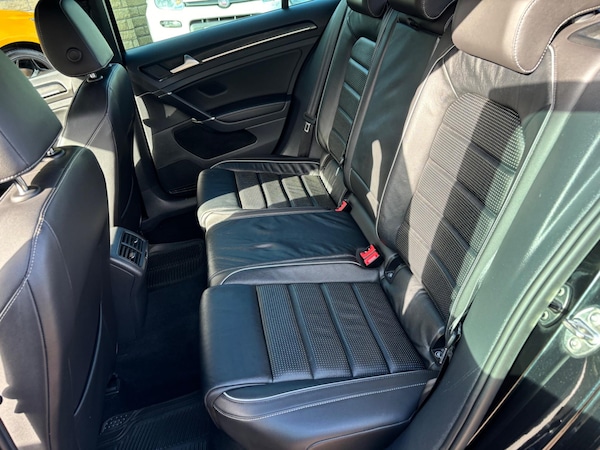 Used Volkswagen Golf 2017 for sale - 75351284: Photo 30