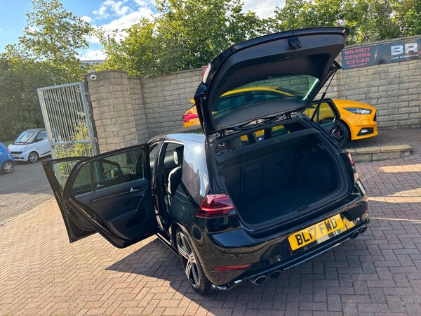 Used Volkswagen Golf 2017 for sale - 75351284: Photo 92