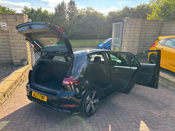 Used Volkswagen Golf 2017 for sale - 75351284: Photo 94