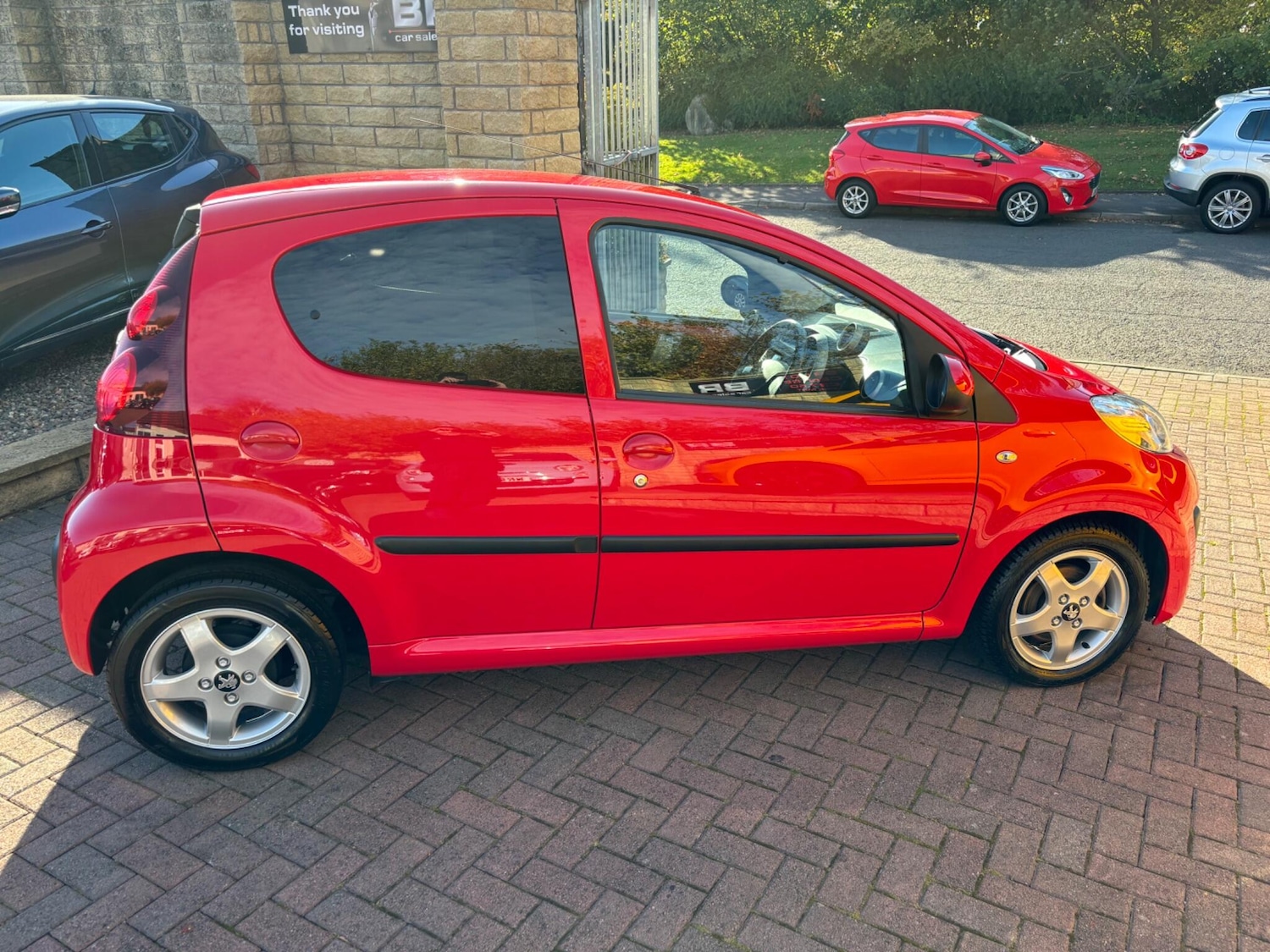 Used Peugeot 107 2014 for sale - 76188773: Photo 13