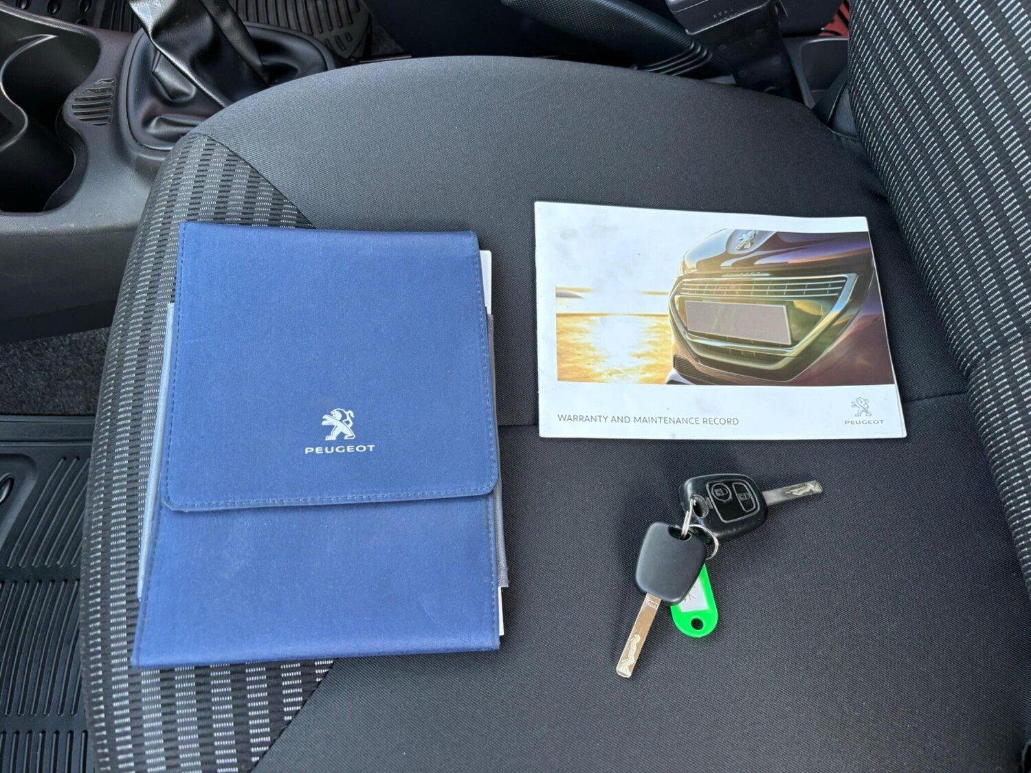 Used Peugeot 107 2014 for sale - 76188773: Photo 41