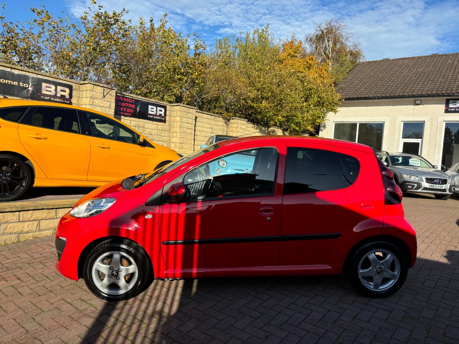 Used Peugeot 107 2014 for sale - 76188773: Photo 6