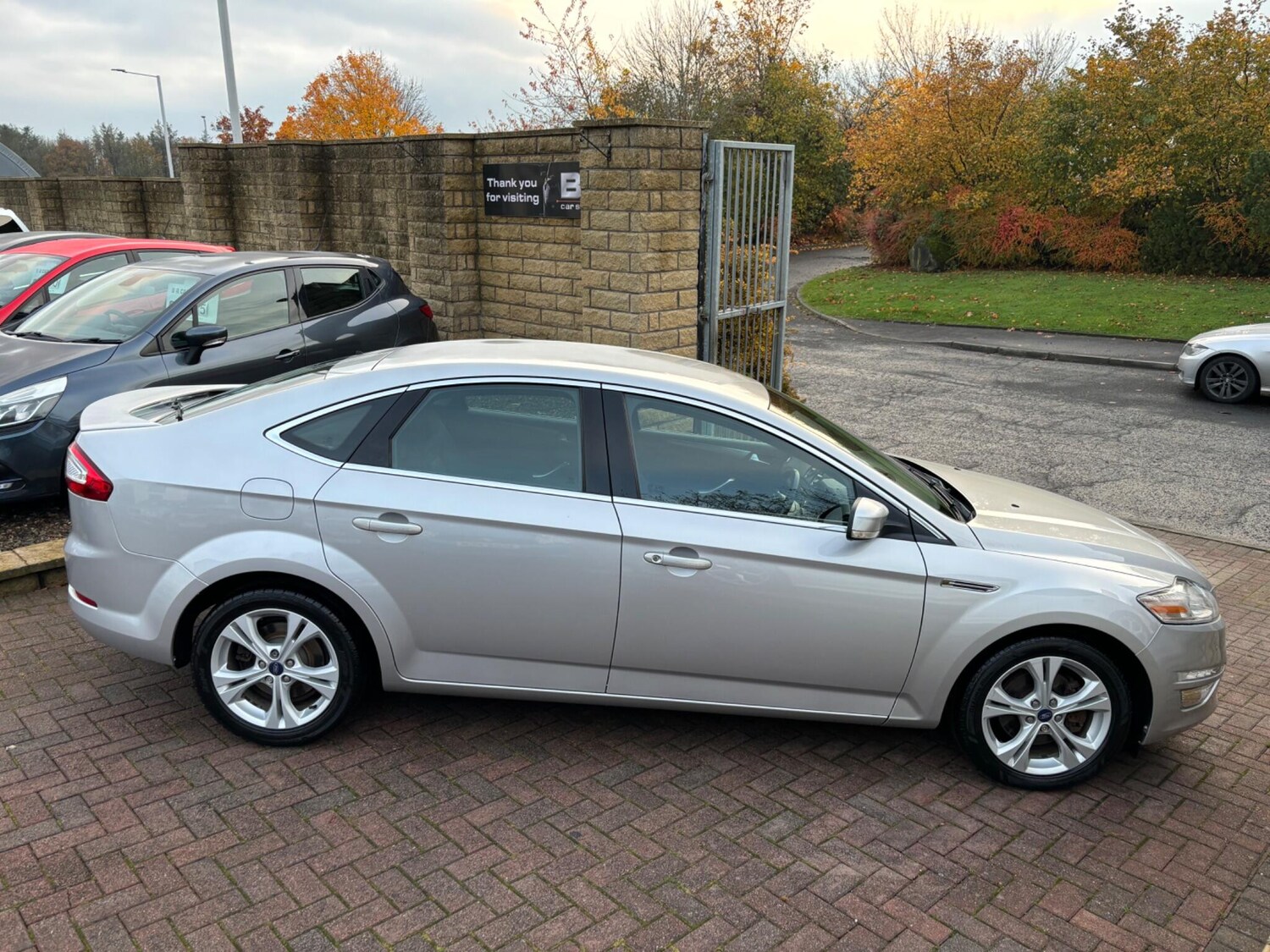 Used Ford Mondeo 2011 for sale - 76361163: Photo 12