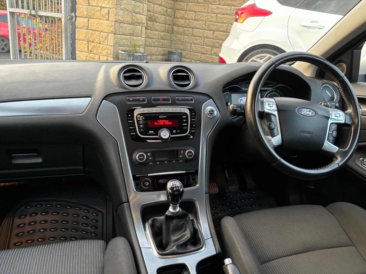 Used Ford Mondeo 2011 for sale - 76361163: Photo 20