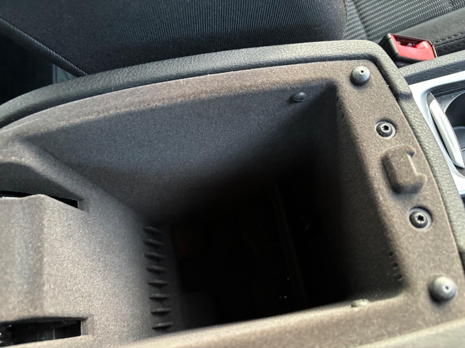 Used Ford Mondeo 2011 for sale - 76361163: Photo 48