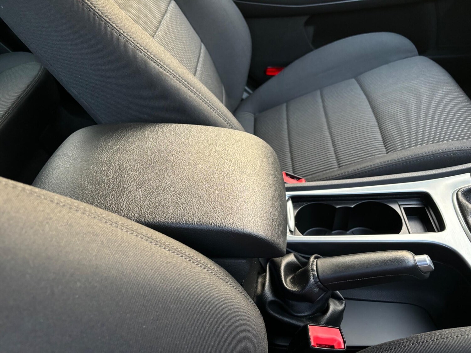 Used Ford Mondeo 2011 for sale - 76361163: Photo 50