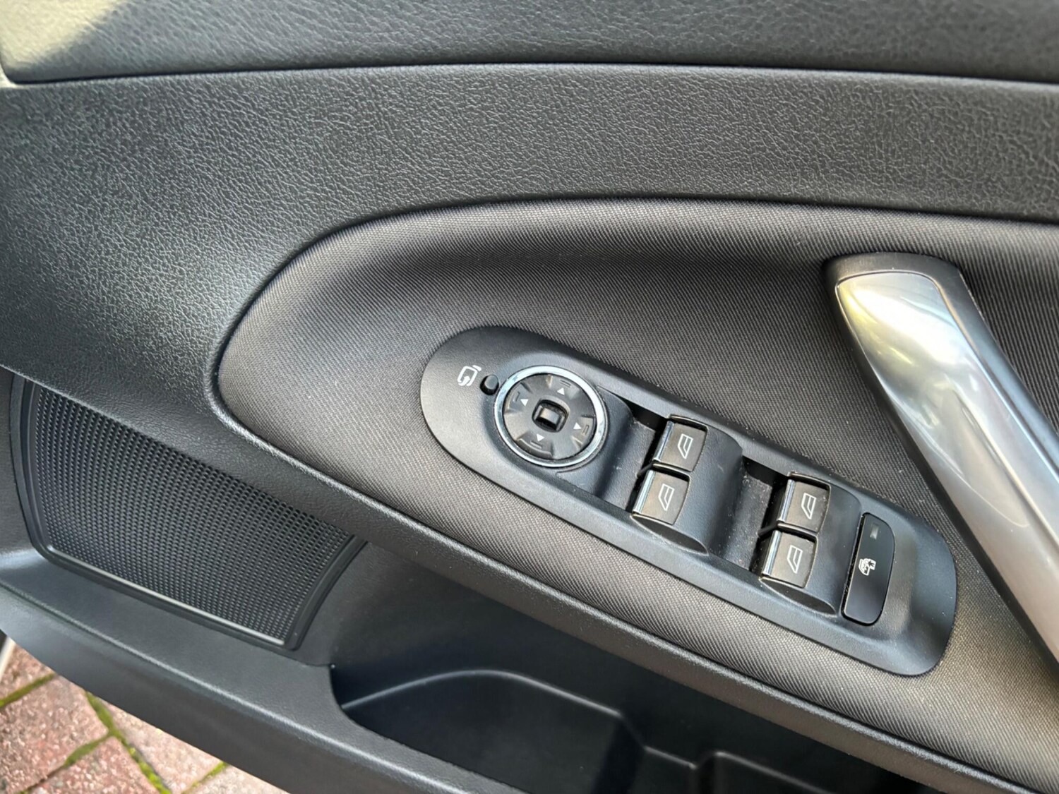 Used Ford Mondeo 2011 for sale - 76361163: Photo 54