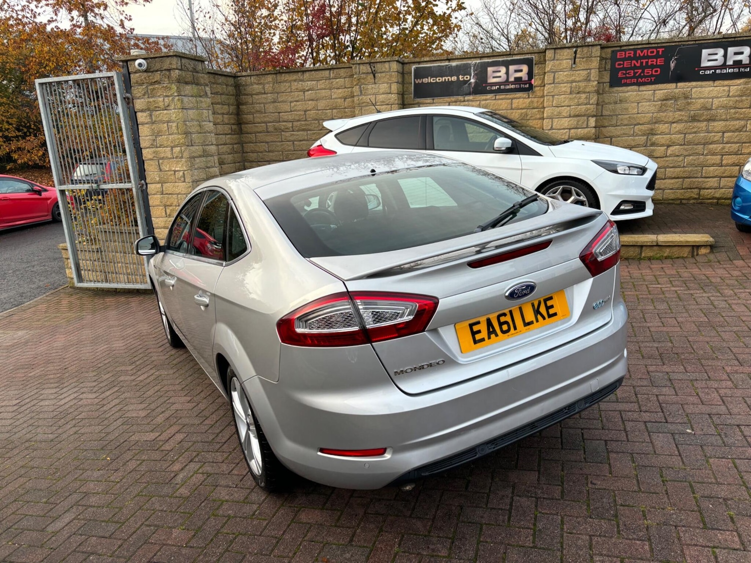 Used Ford Mondeo 2011 for sale - 76361163: Photo 7
