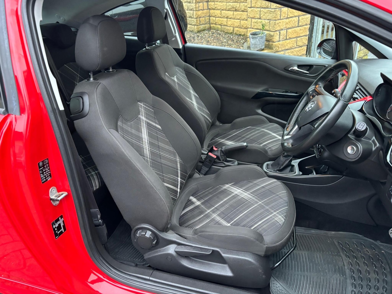 Used Vauxhall Corsa 2015 for sale - 76936328: Photo 25