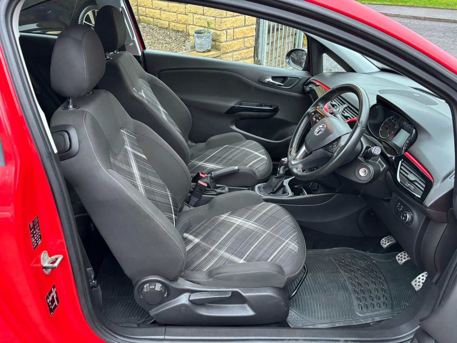 Used Vauxhall Corsa 2015 for sale - 76936328: Photo 26