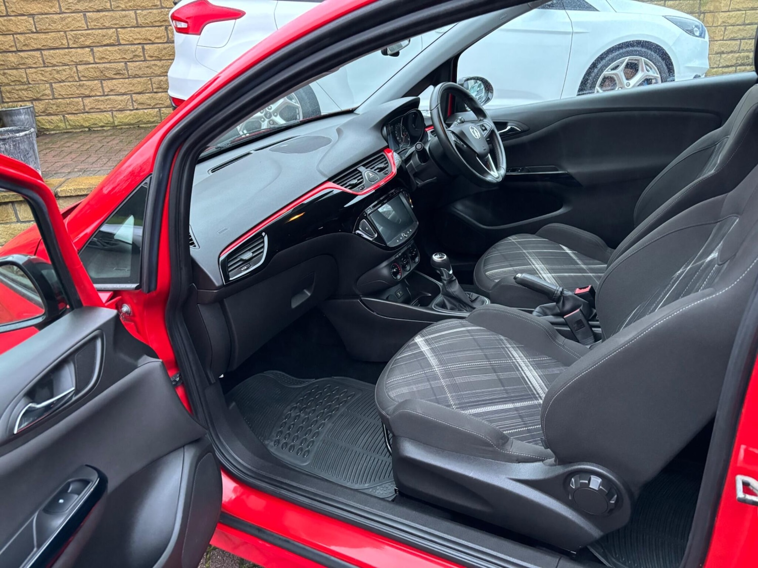 Used Vauxhall Corsa 2015 for sale - 76936328: Photo 27