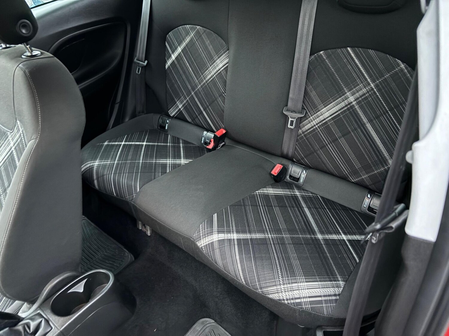 Used Vauxhall Corsa 2015 for sale - 76936328: Photo 30