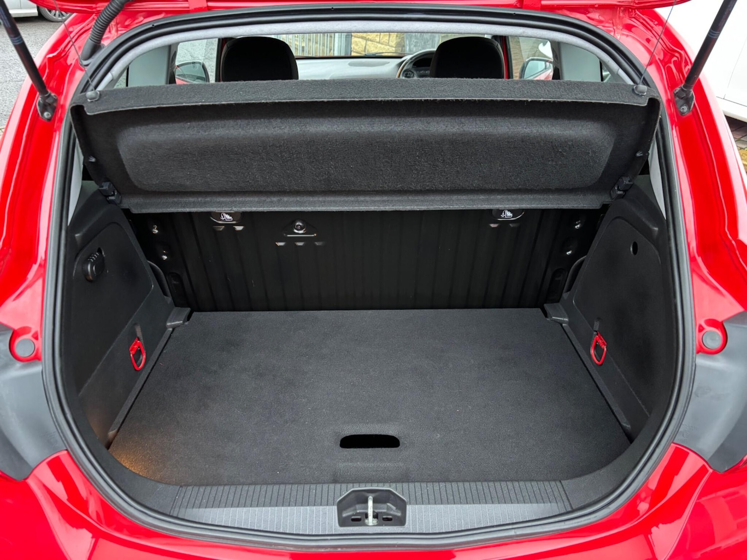 Used Vauxhall Corsa 2015 for sale - 76936328: Photo 32