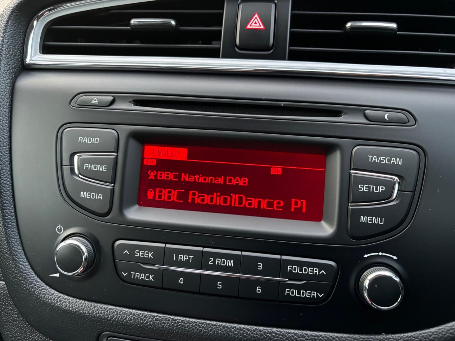 Used Kia Ceed 2016 for sale - 76850320: Photo 38