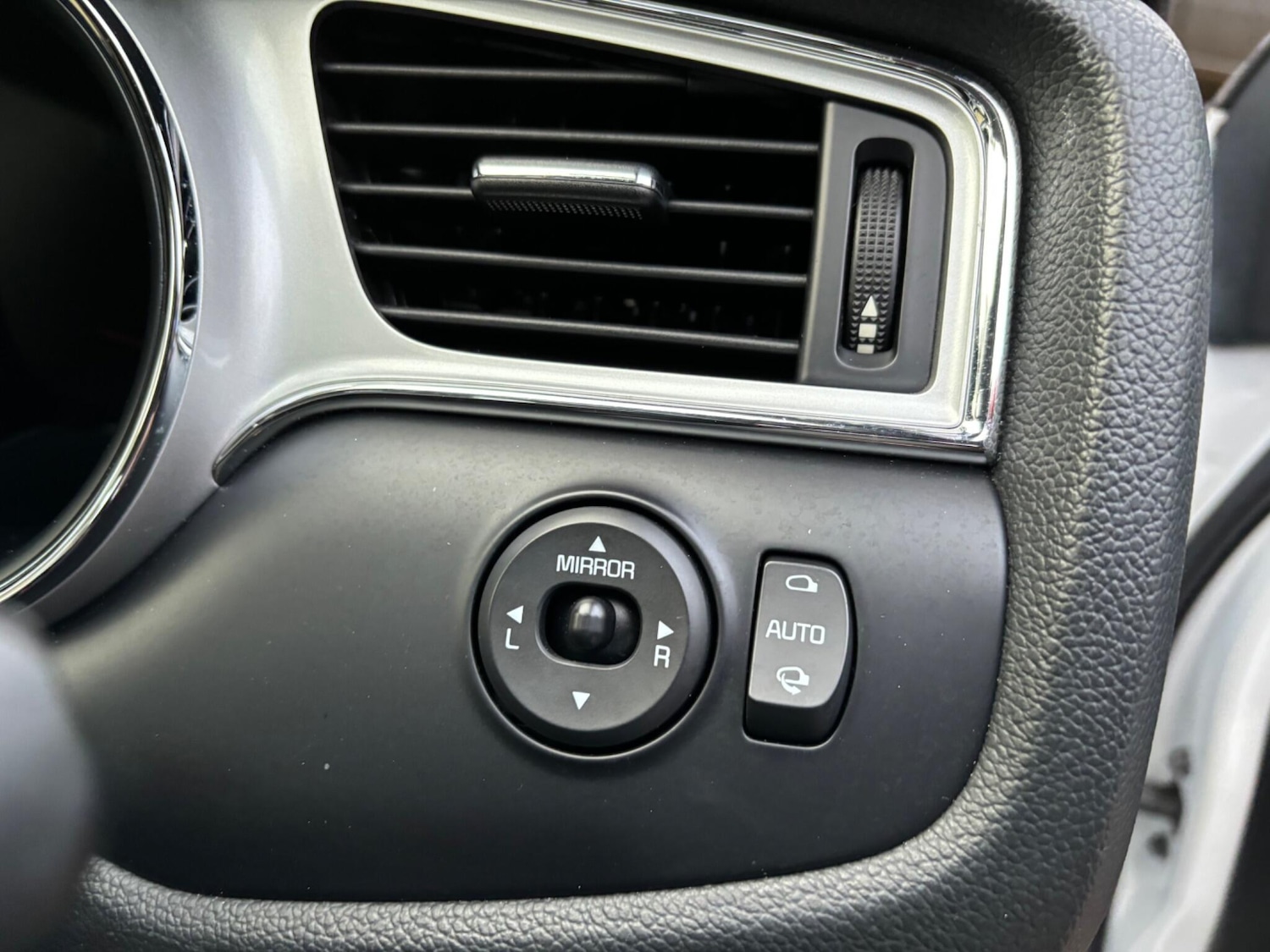 Used Kia Ceed 2016 for sale - 76850320: Photo 44