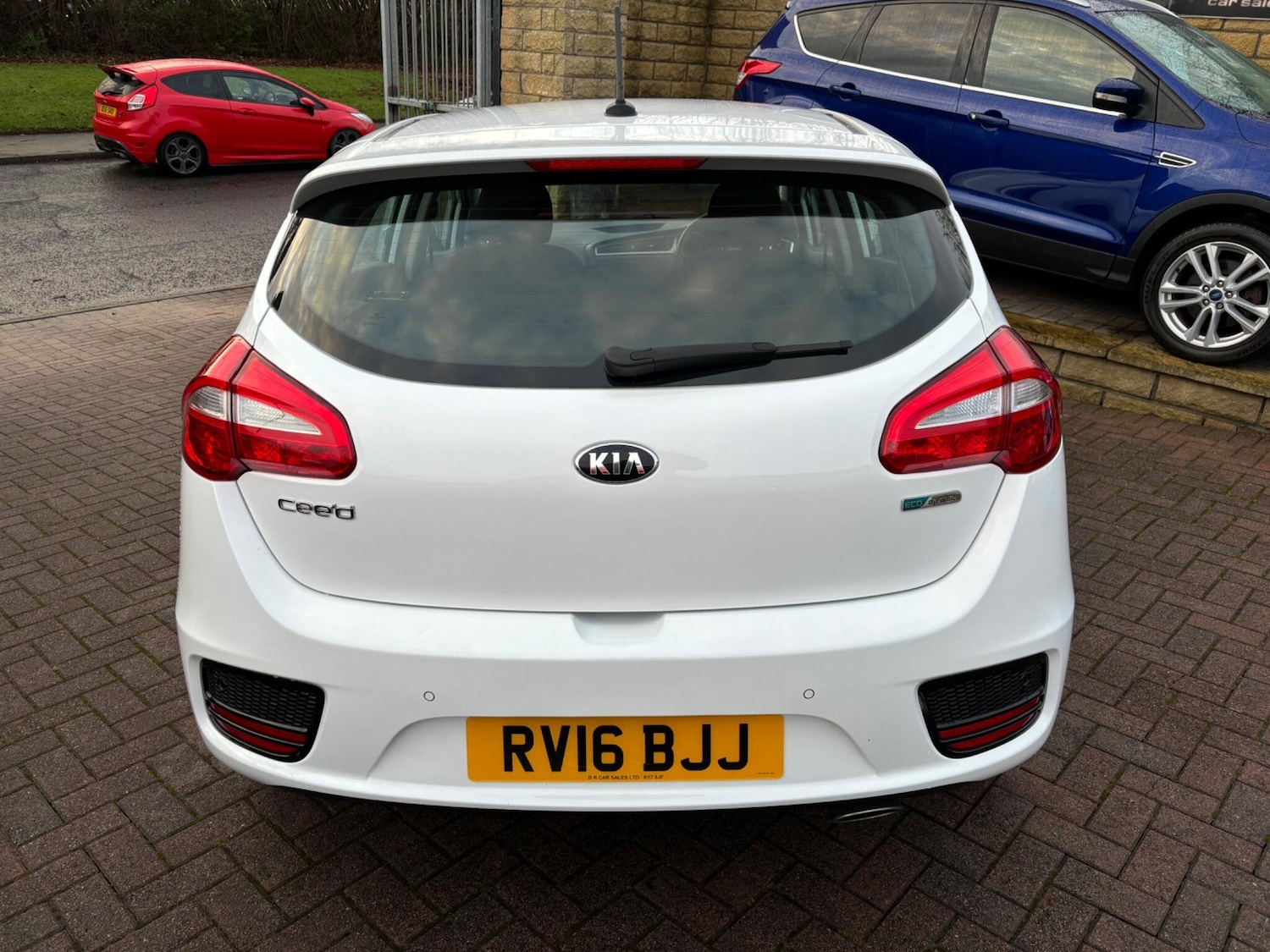 Used Kia Ceed 2016 for sale - 76850320: Photo 9