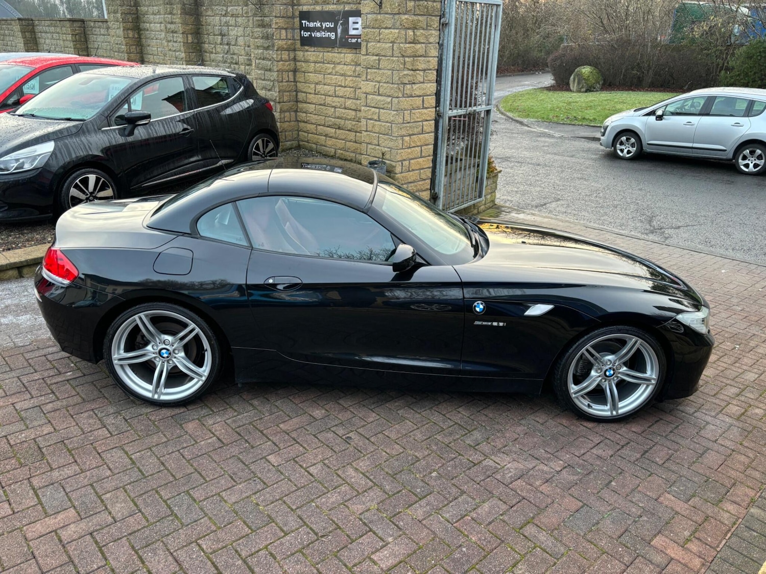 Used BMW Z4 2011 for sale - 77143433: Photo 21