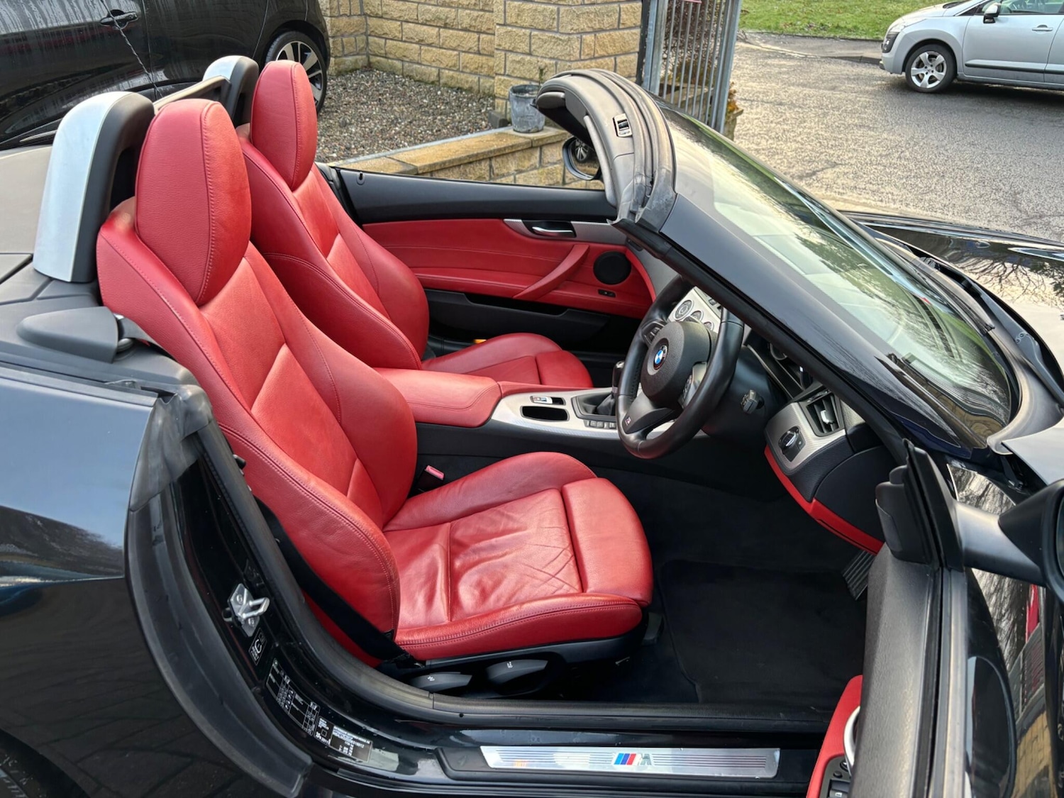 Used BMW Z4 2011 for sale - 77143433: Photo 34