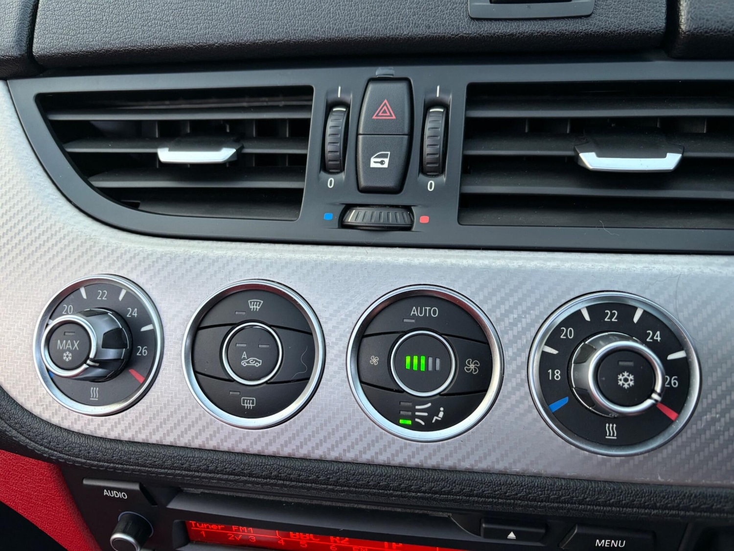 Used BMW Z4 2011 for sale - 77143433: Photo 44