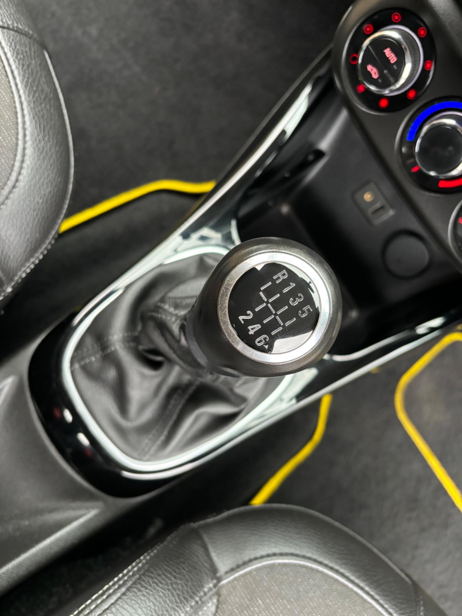 Used Vauxhall ADAM 2015 for sale - 77386249: Photo 43