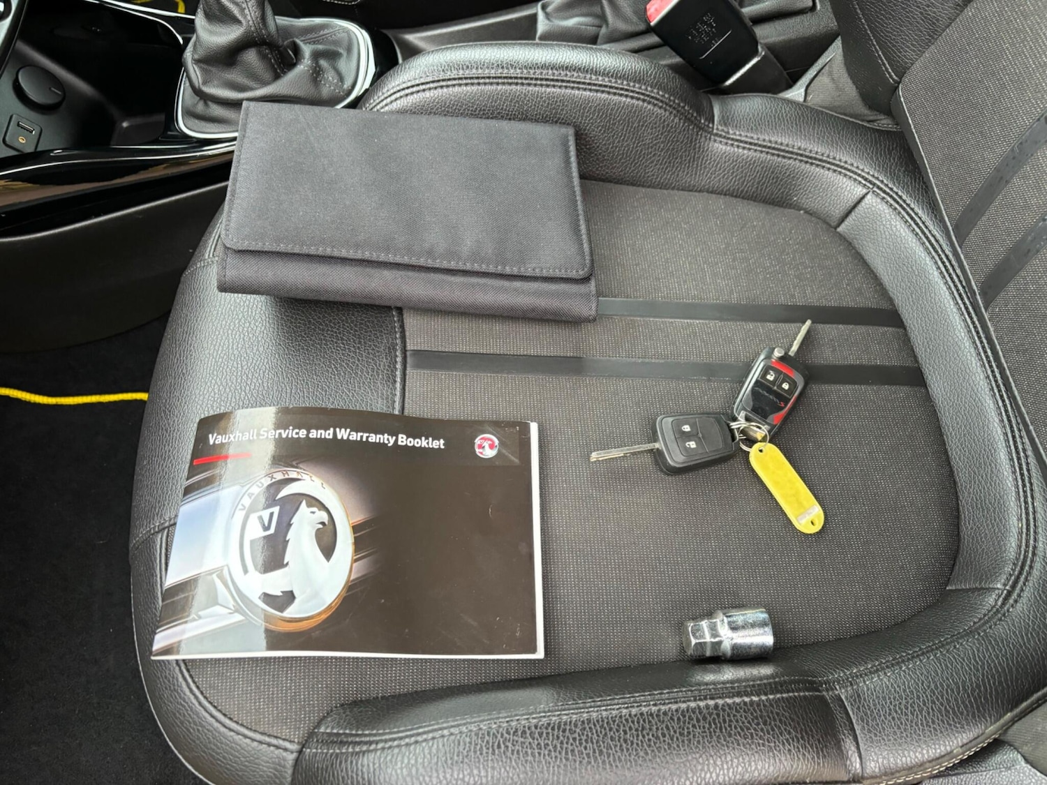 Used Vauxhall ADAM 2015 for sale - 77386249: Photo 54