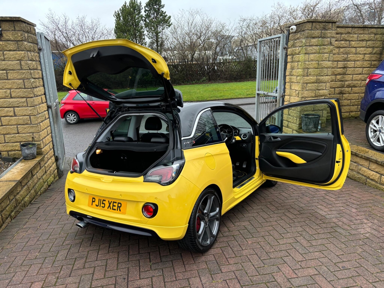 Used Vauxhall ADAM 2015 for sale - 77386249: Photo 72