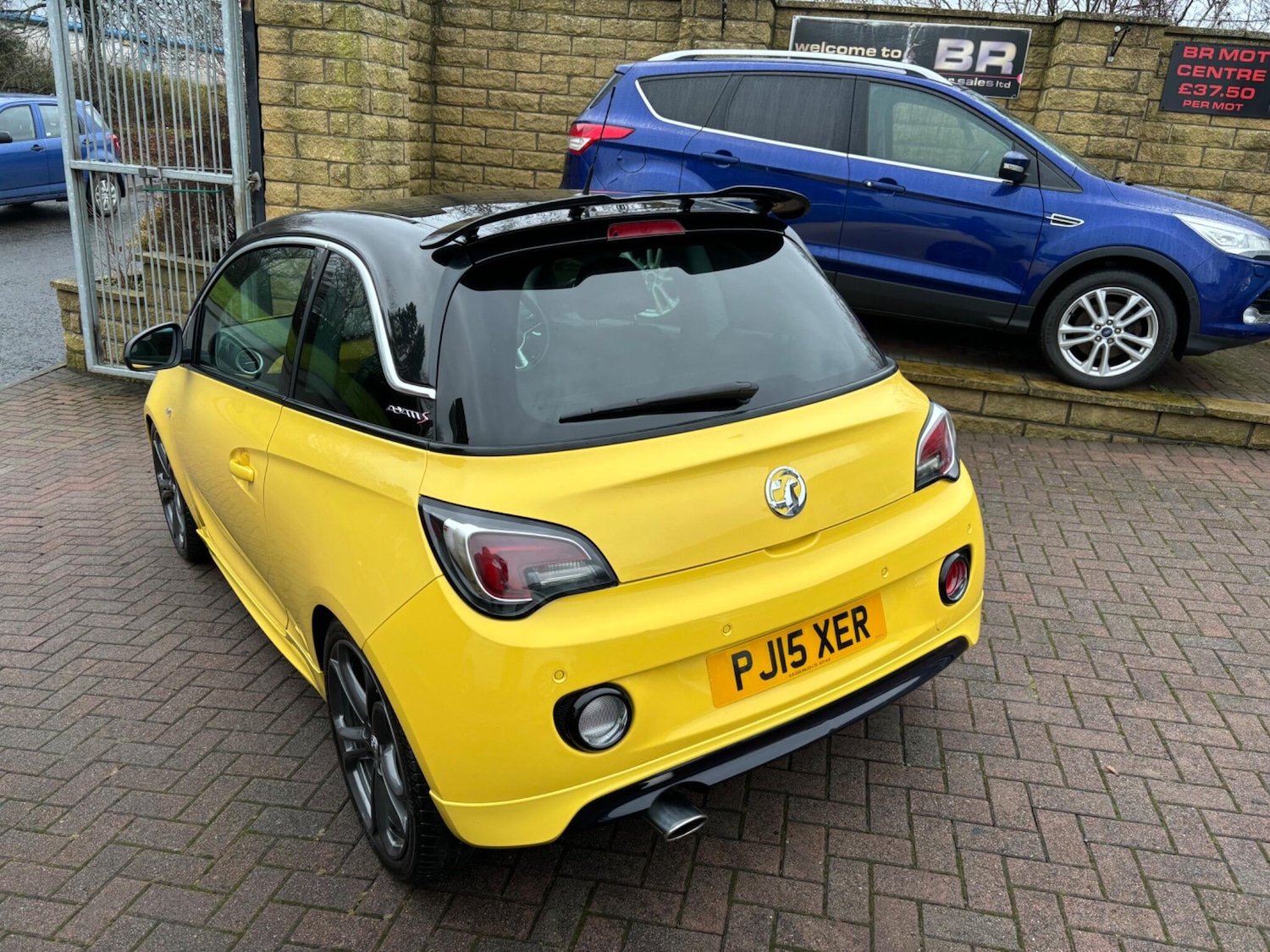 Used Vauxhall ADAM 2015 for sale - 77386249: Photo 9