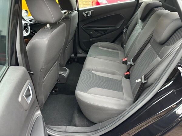 Used Ford Fiesta 2015 for sale - 76251106: Photo 28