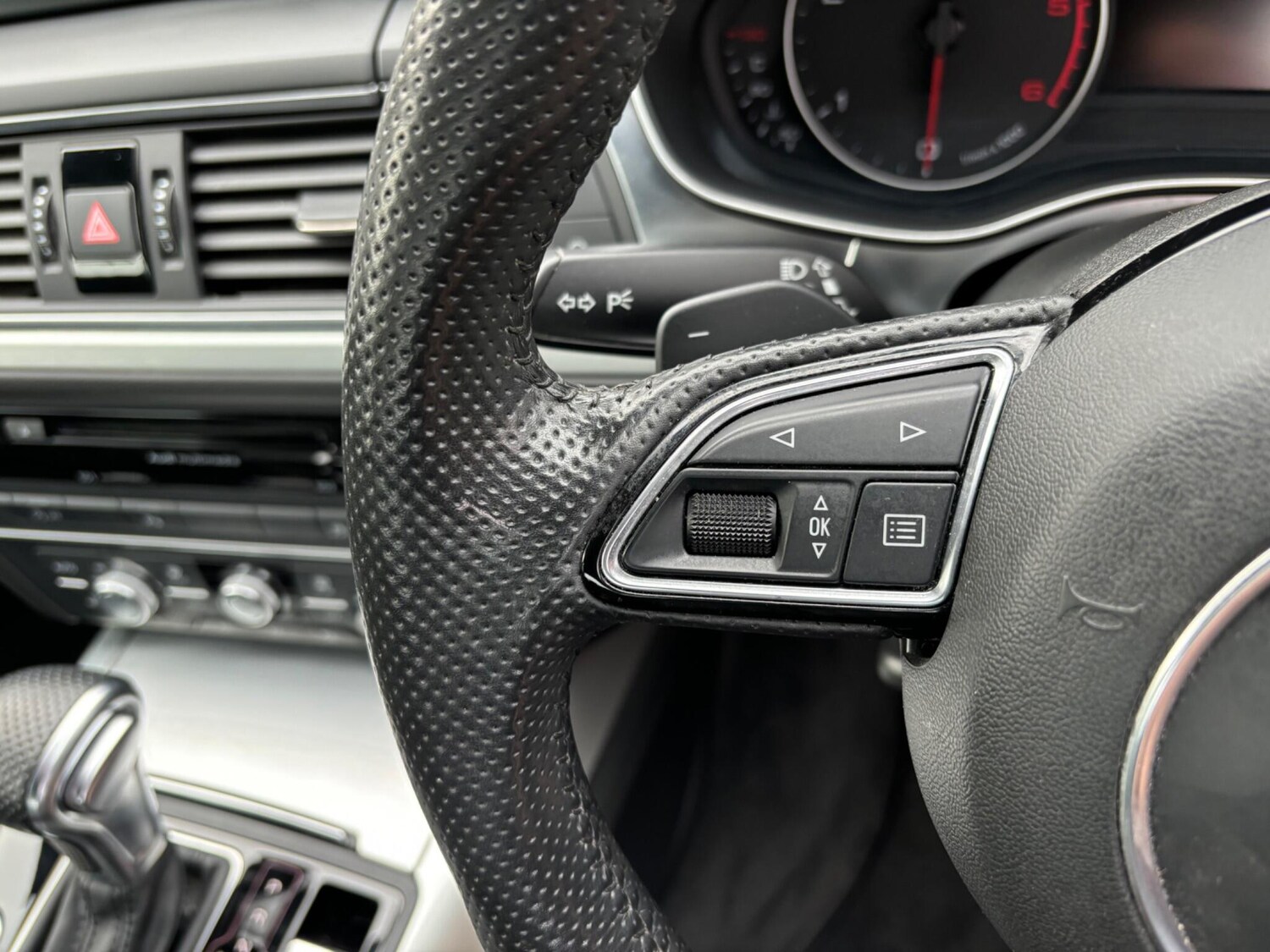 Used Audi A6 Saloon 2014 for sale - 76269695: Photo 35