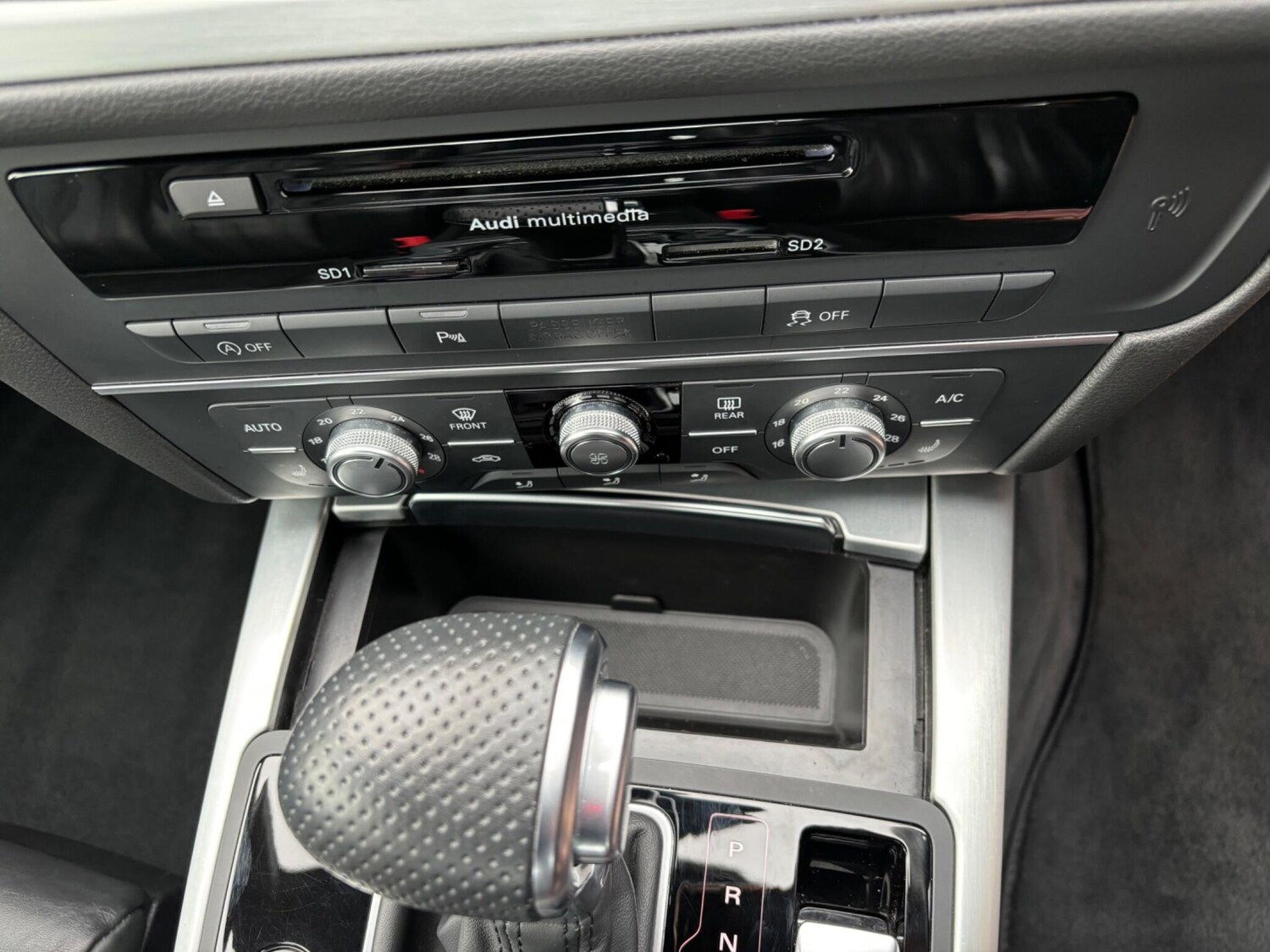 Used Audi A6 Saloon 2014 for sale - 76269695: Photo 43