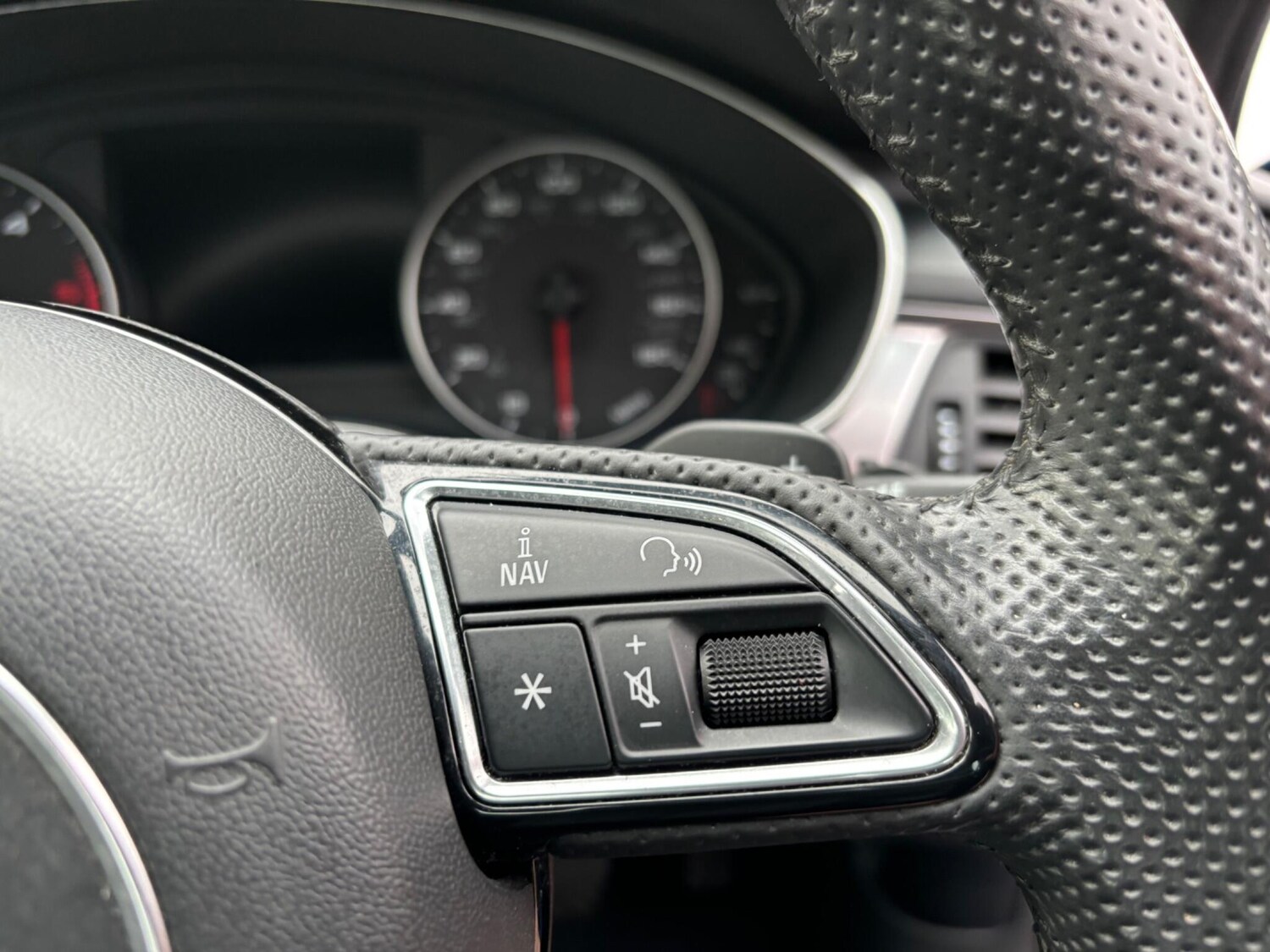 Used Audi A6 Saloon 2014 for sale - 76269695: Photo 56