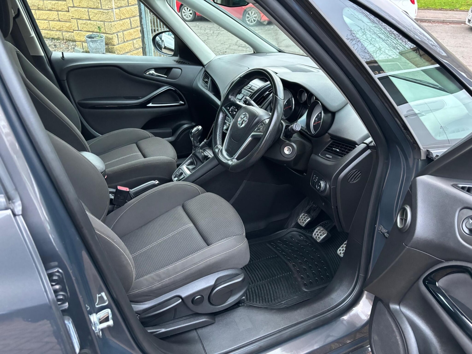 Used Vauxhall Zafira Tourer for sale - 77050009: Photo 23