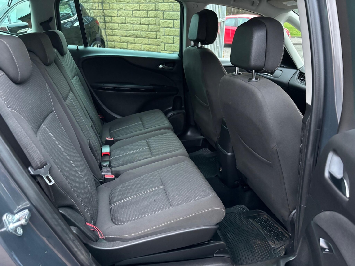 Used Vauxhall Zafira Tourer for sale - 77050009: Photo 31