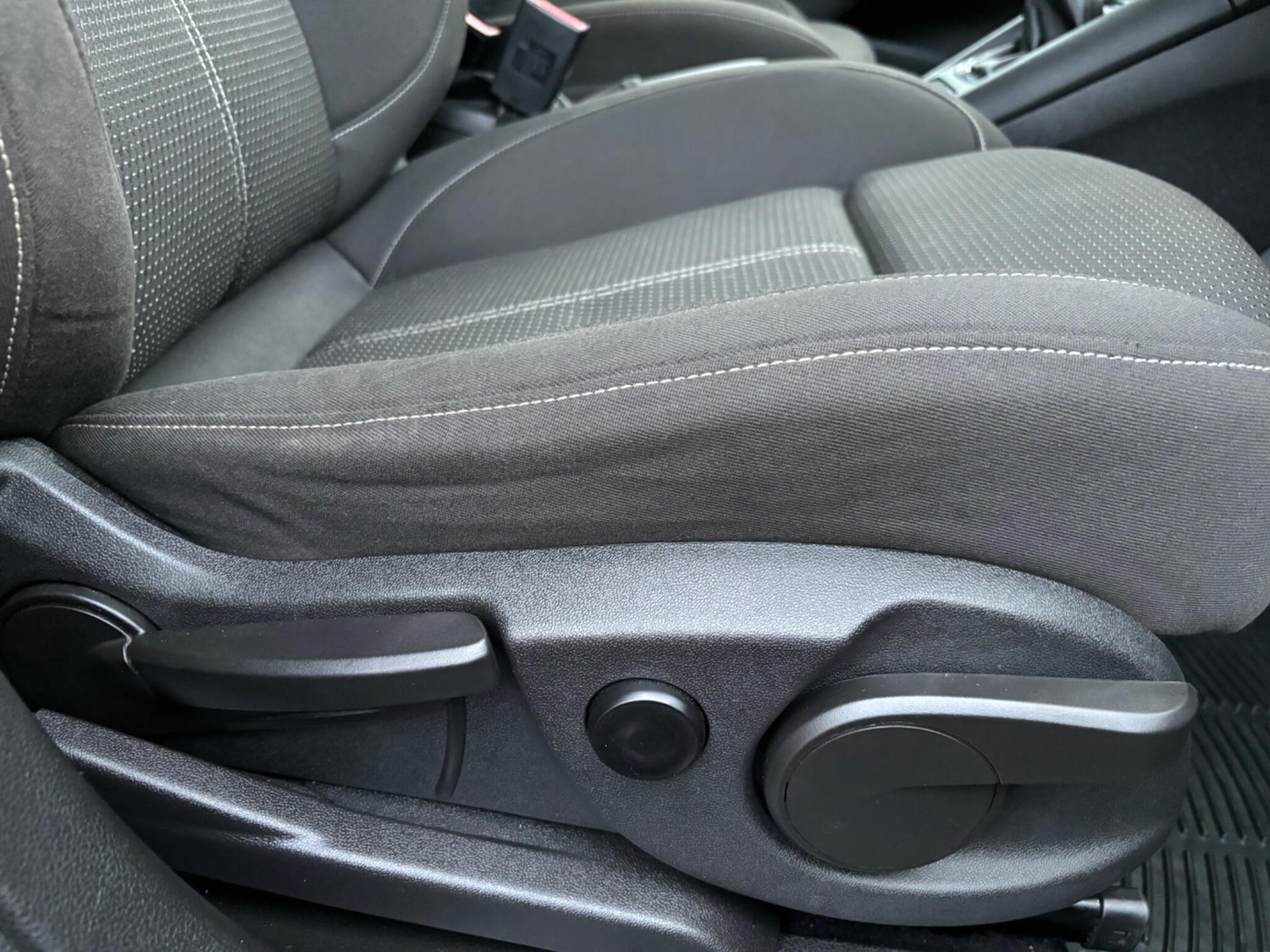 Used Vauxhall Zafira Tourer for sale - 77050009: Photo 53