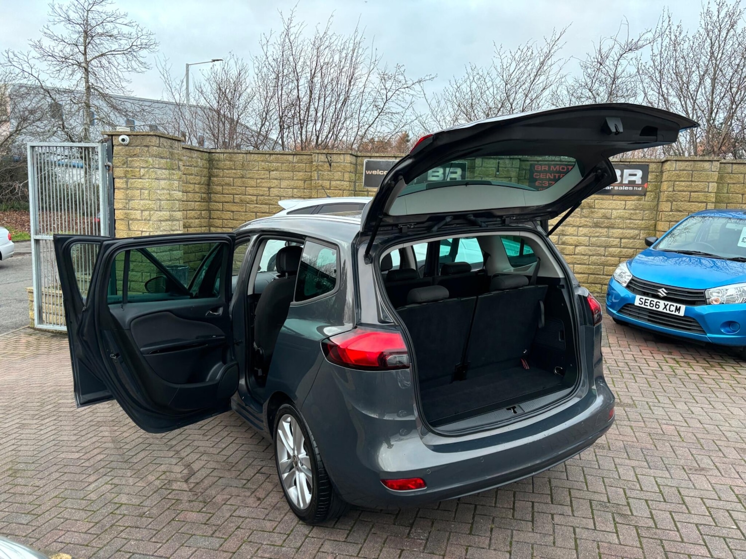 Used Vauxhall Zafira Tourer for sale - 77050009: Photo 63