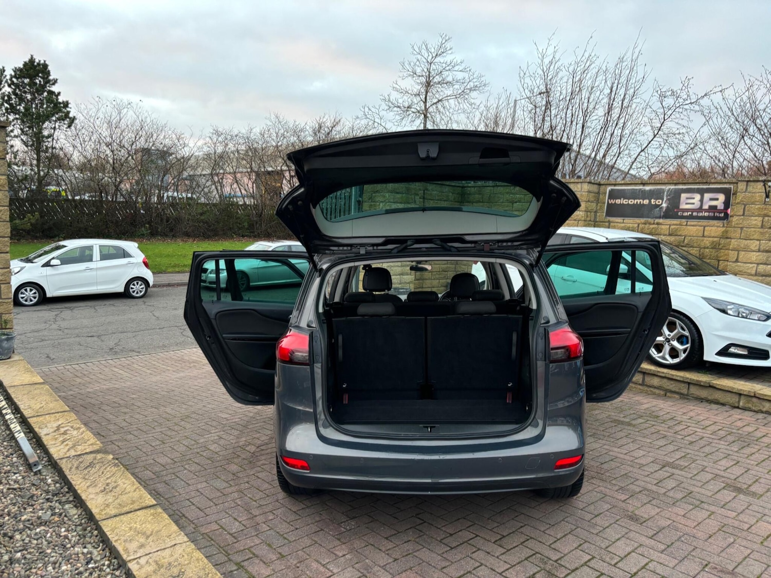 Used Vauxhall Zafira Tourer for sale - 77050009: Photo 64