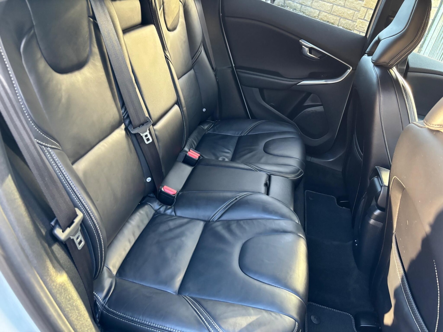 Used Volvo V40 2019 for sale - 76200634: Photo 36