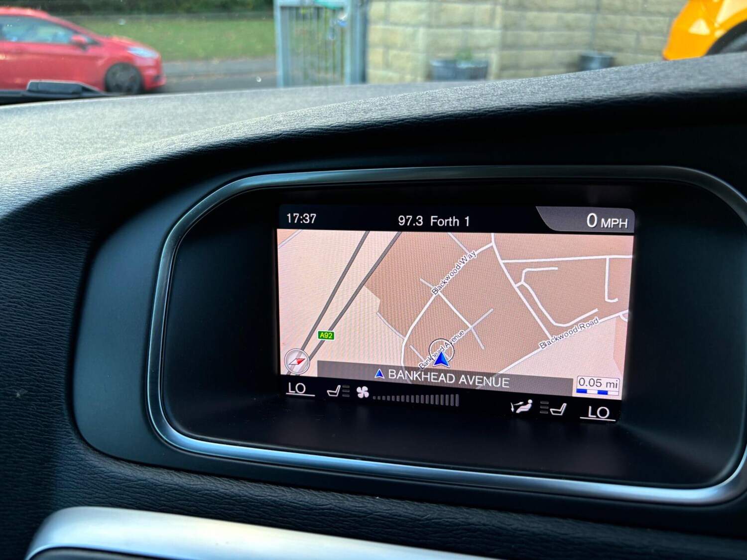 Used Volvo V40 2019 for sale - 76200634: Photo 42