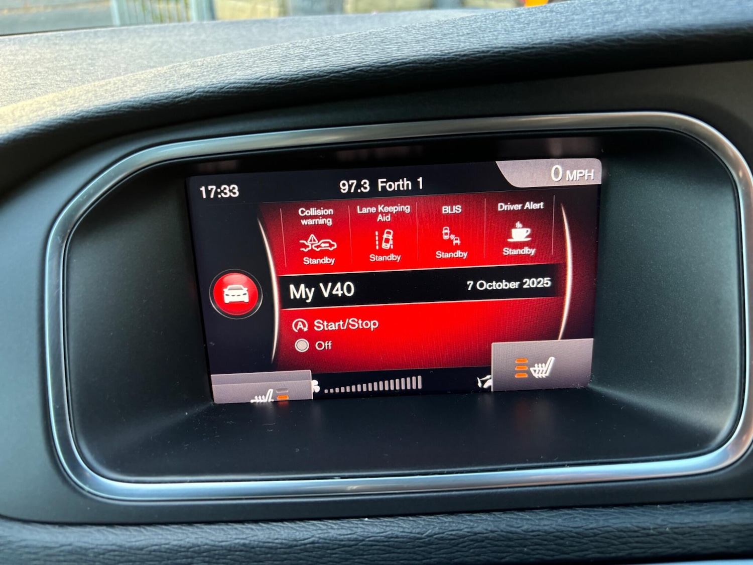 Used Volvo V40 2019 for sale - 76200634: Photo 75