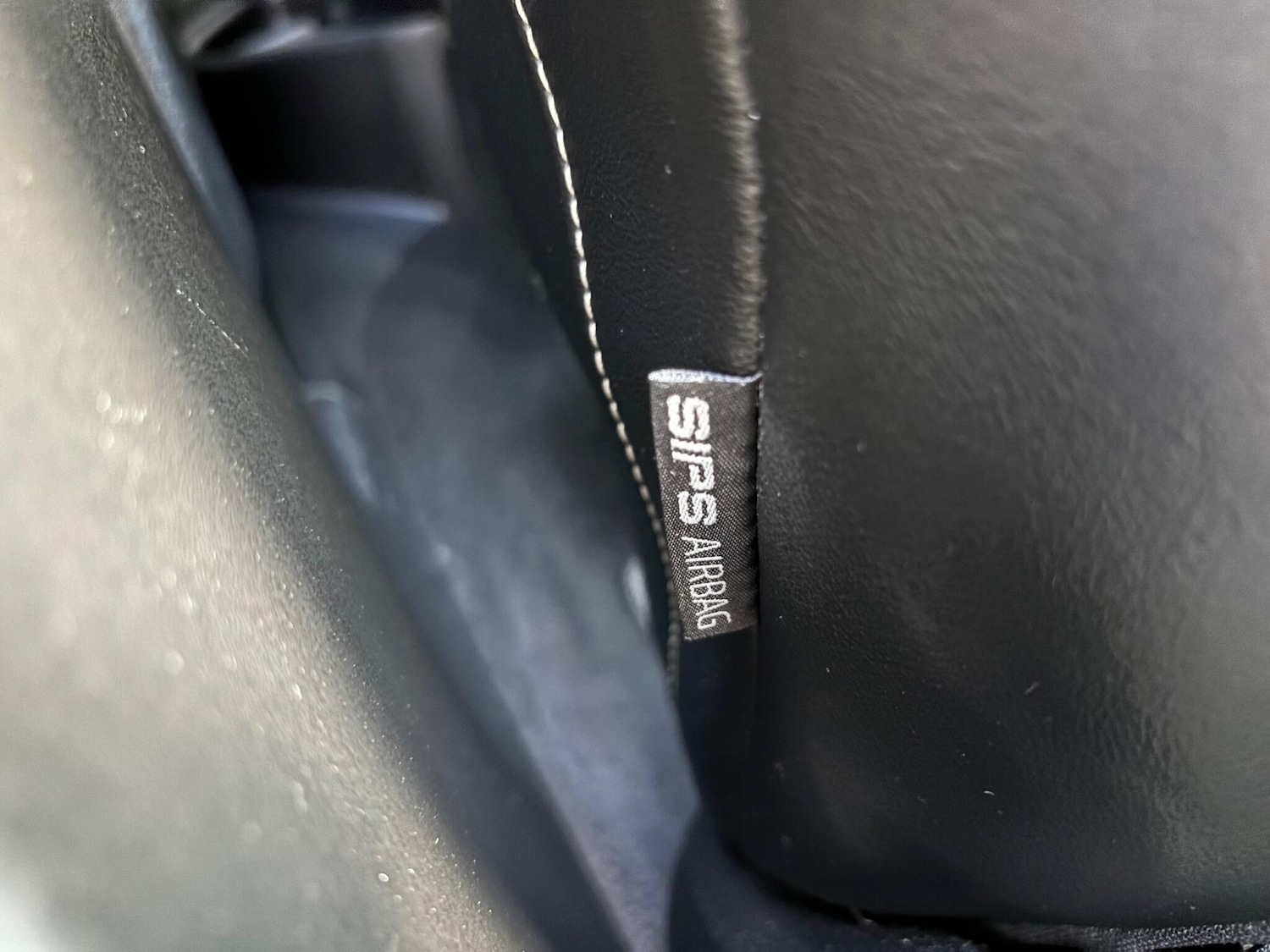 Used Volvo V40 2019 for sale - 76200634: Photo 79