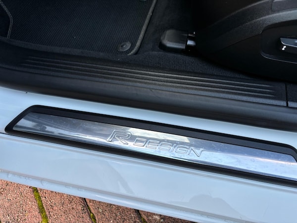 Used Volvo V40 2019 for sale - 76200634: Photo 84