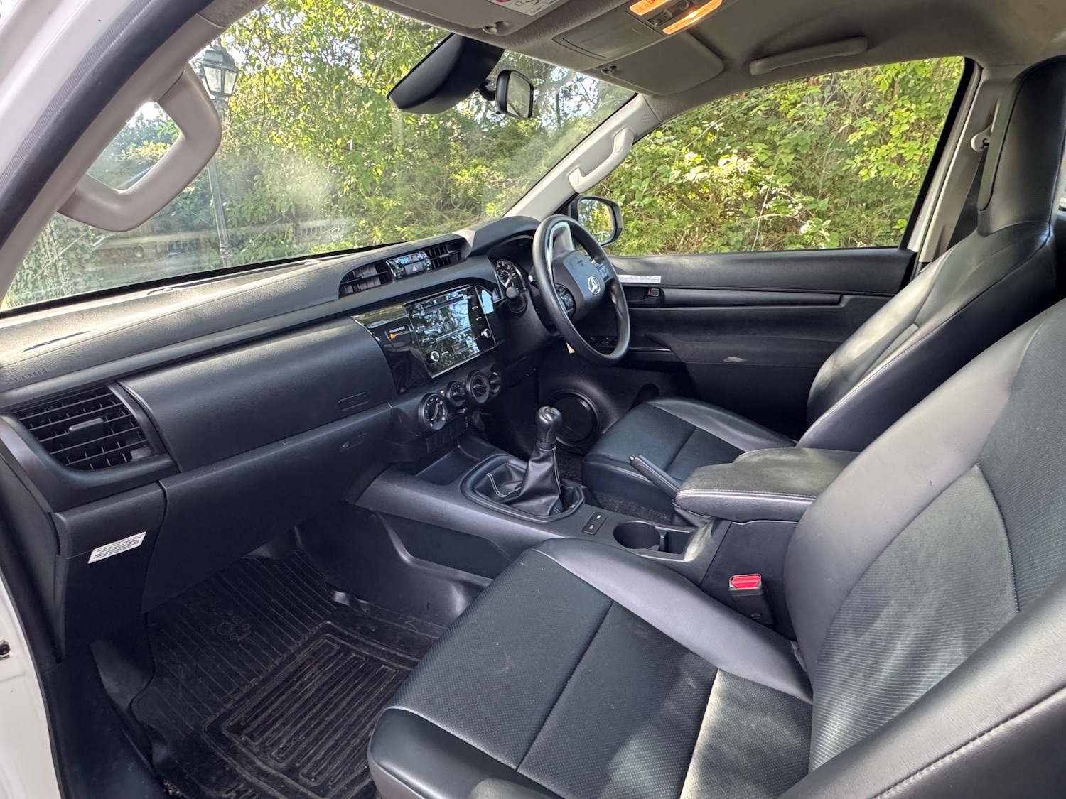 Used Toyota Hilux 2023 for sale - 77280531: Photo 10